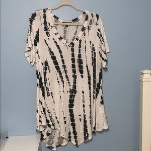 B.L.E.U Women’s Top